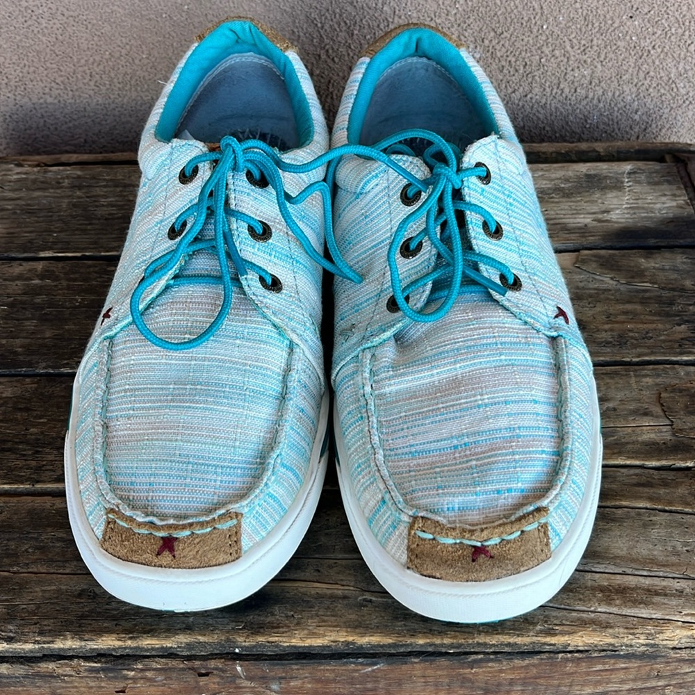 Twisted  X. Hooey flats size 10 m women’s